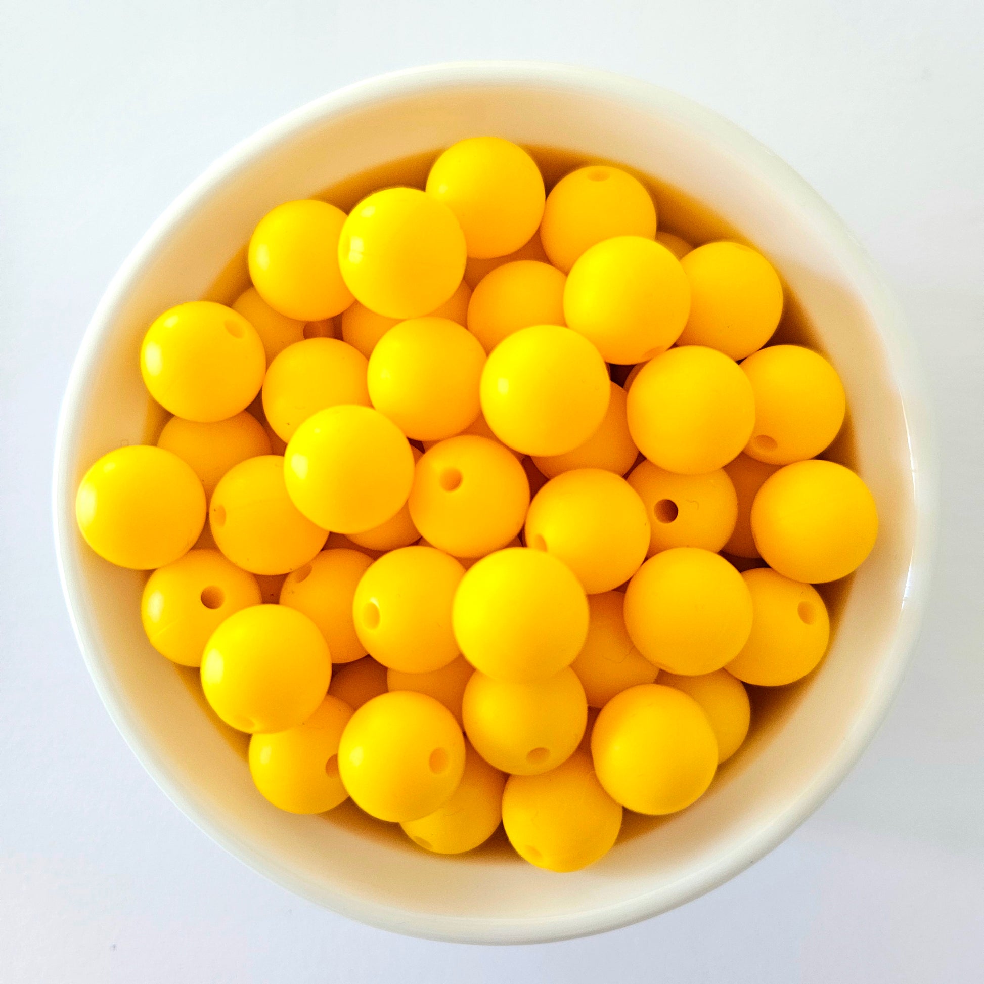 12mm round silicone beads - deep yellow - hey beadly