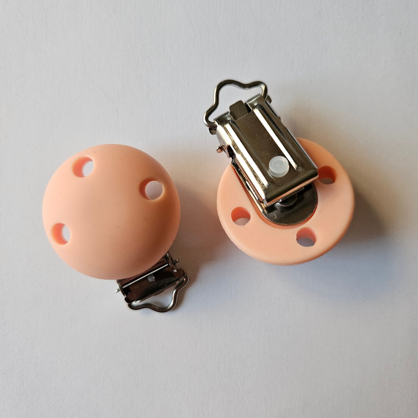 30mm Round Silicone Pacifier Clips