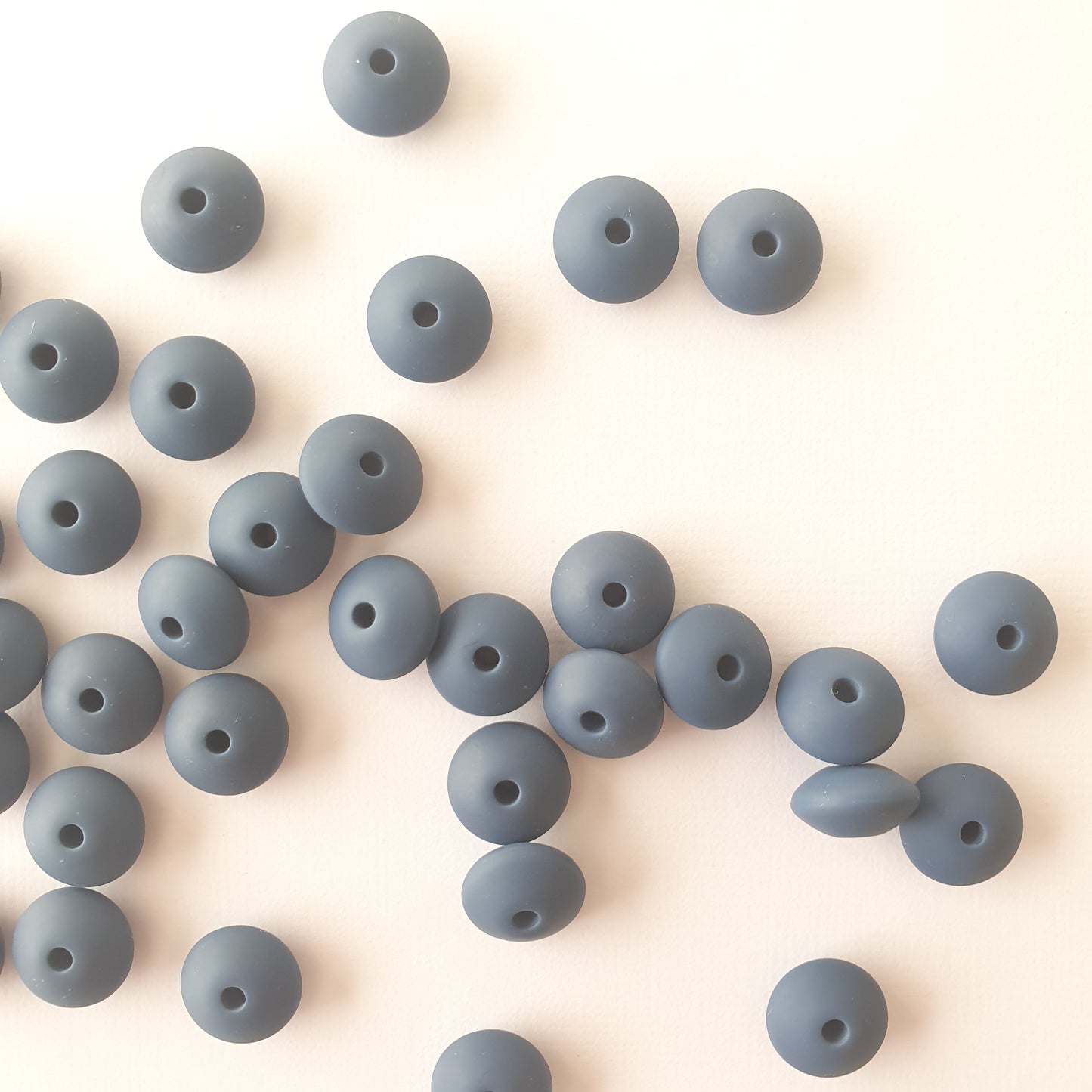 dusty navy silicone lentil beads