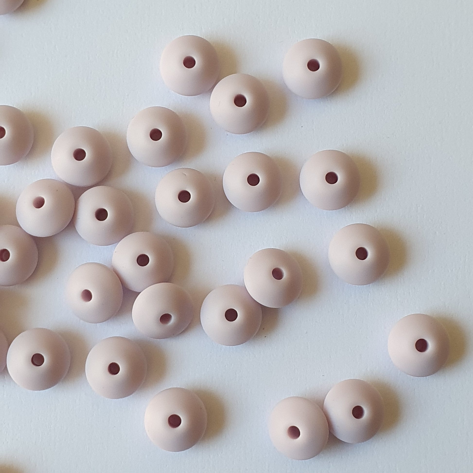 light lilac silicone lentil beads