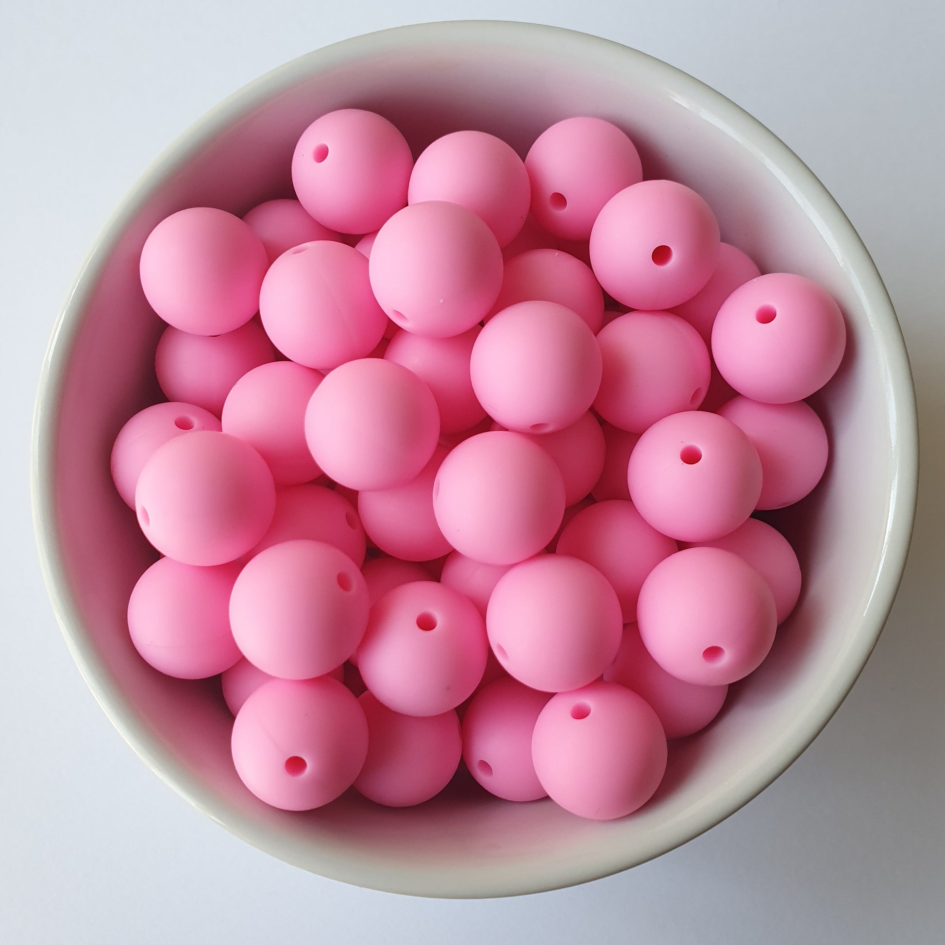 15mm round pink silicone beads