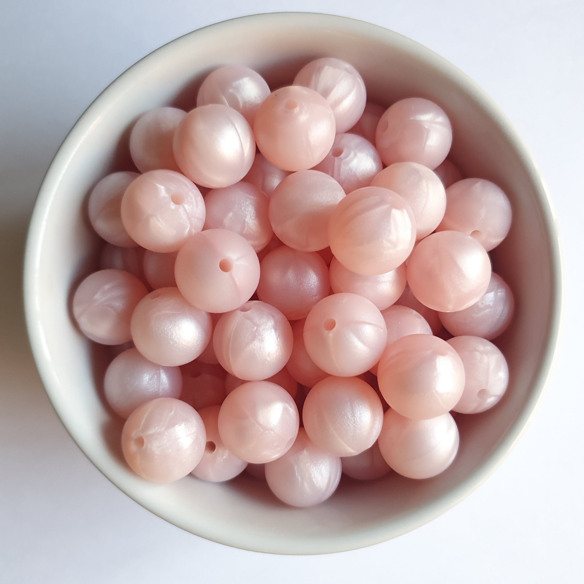 15mm pearl pink round silicone beads