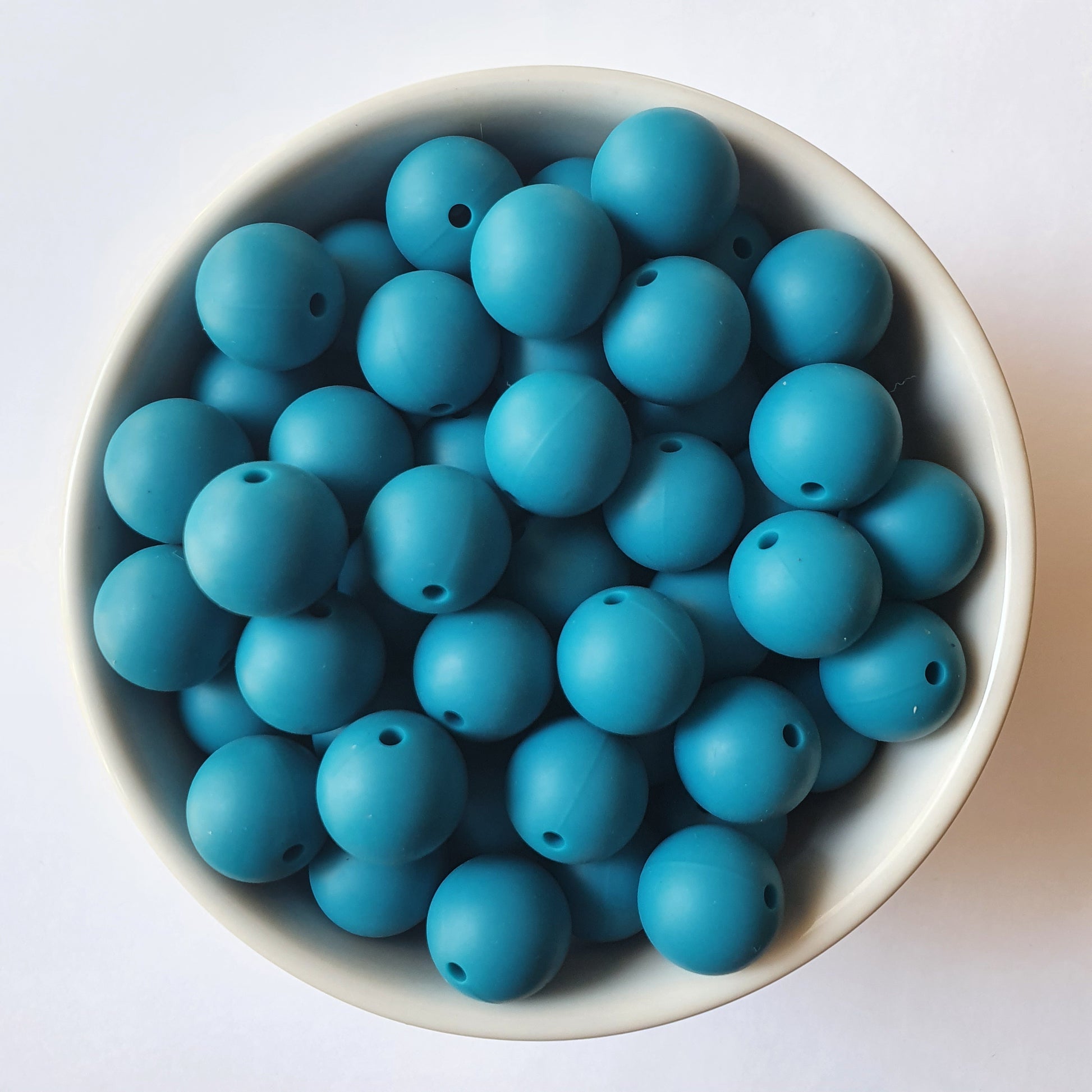 15mm emerald round silicone beads