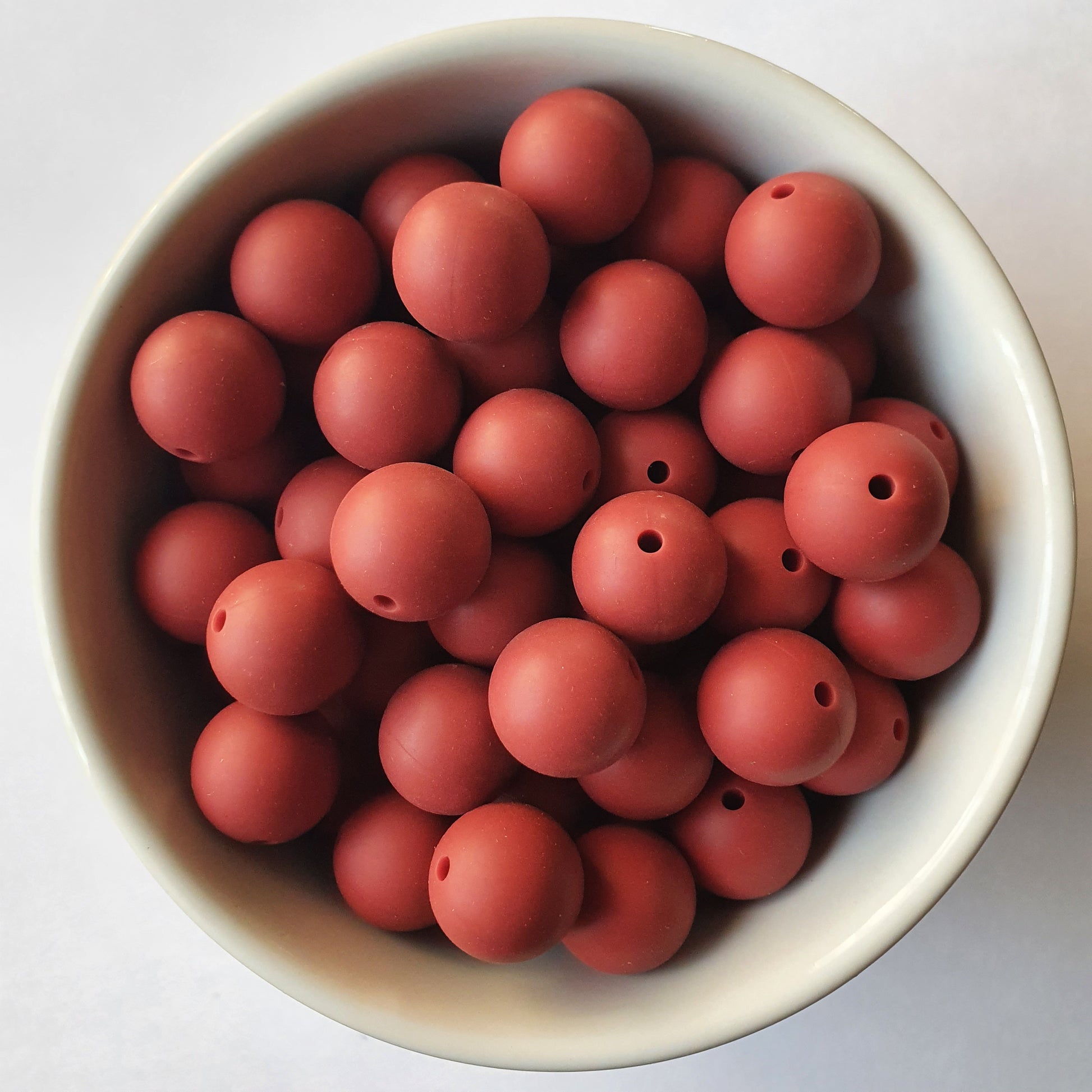 15mm marsala round silicone beads