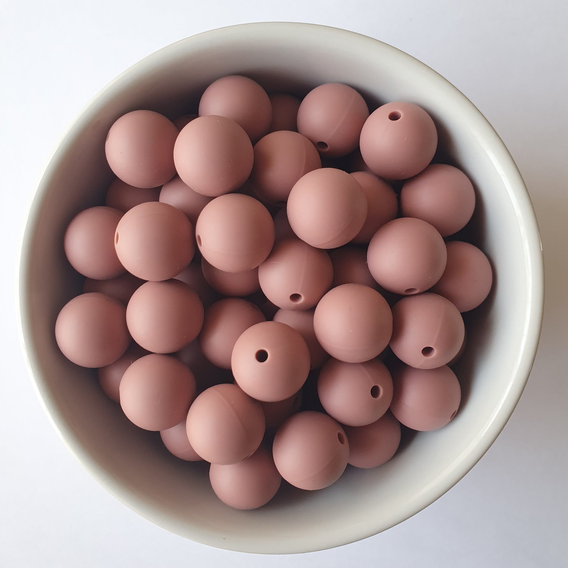 15mm ash rose round silicone beads
