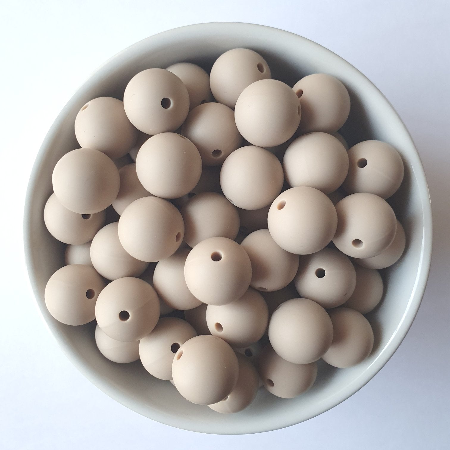 15mm doeskin round silicone beads