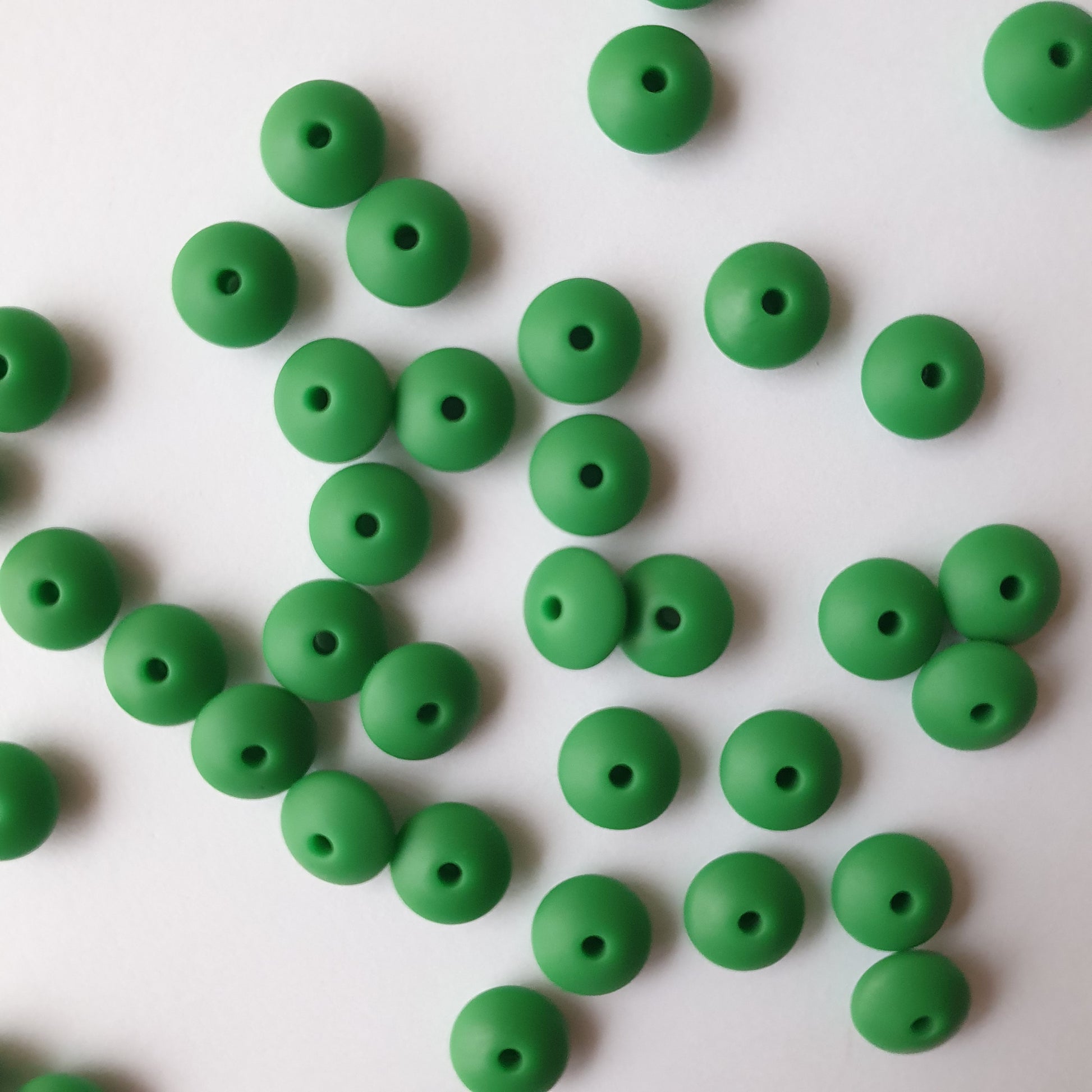 christmas green lentil silicone beads