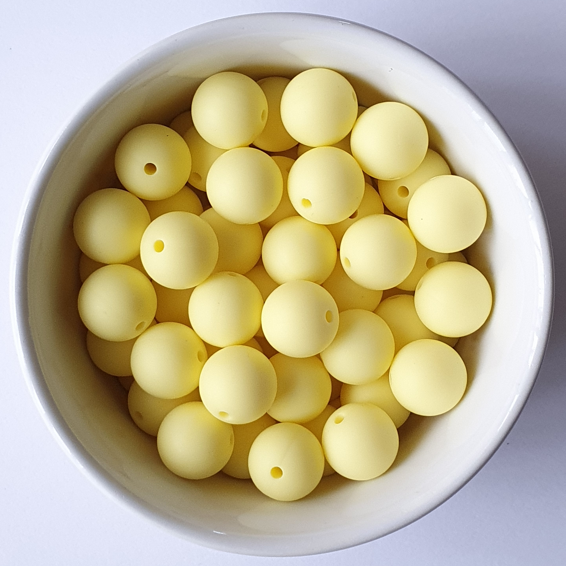 cream yellow silicone beads 15mm