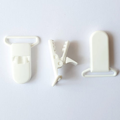 Plastic Suspender Clips - Hey Beadly