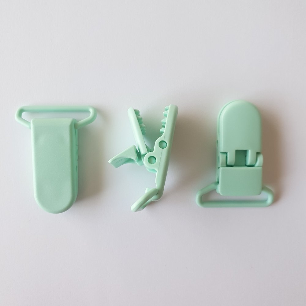 Plastic Suspender Clips - Hey Beadly