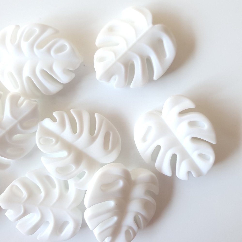 Small Monstera Leaf Silicone Beads - Hey Beadly